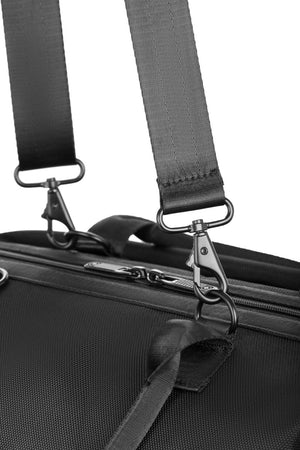 Swissgear 1097 Weekender Tote Travel Bag - Black Adjustable, removeable shoulder strap