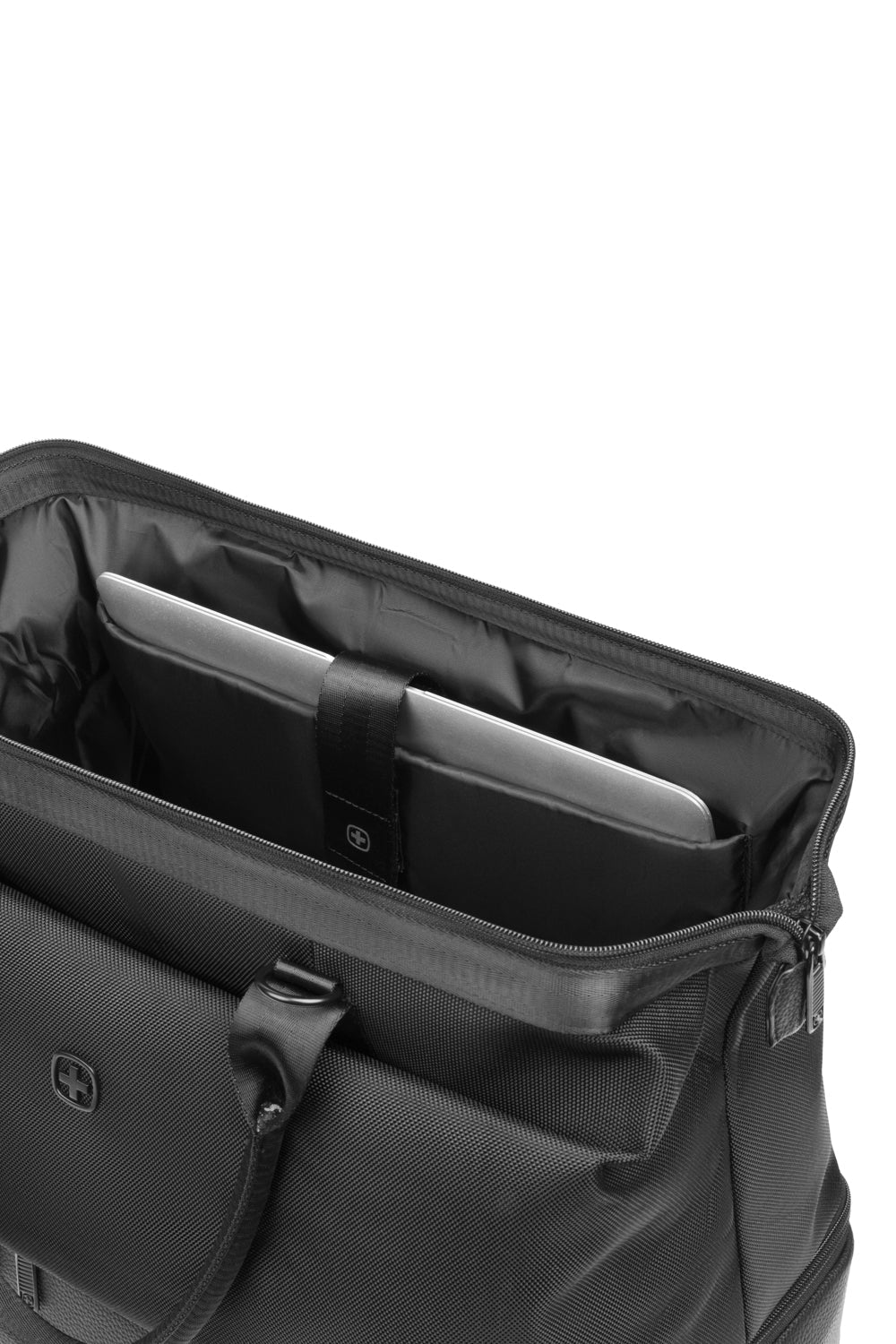 SWISSGEAR - Weekender Travel Tote - Black - 04