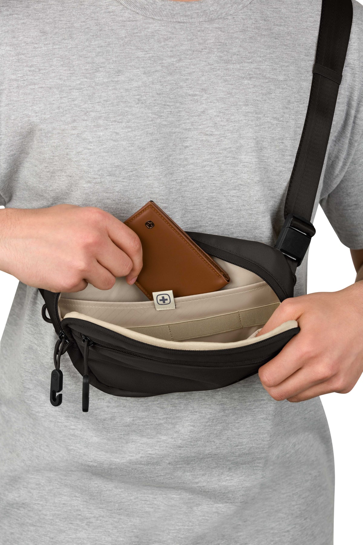 SWISSGEAR - Core Sling Bag
