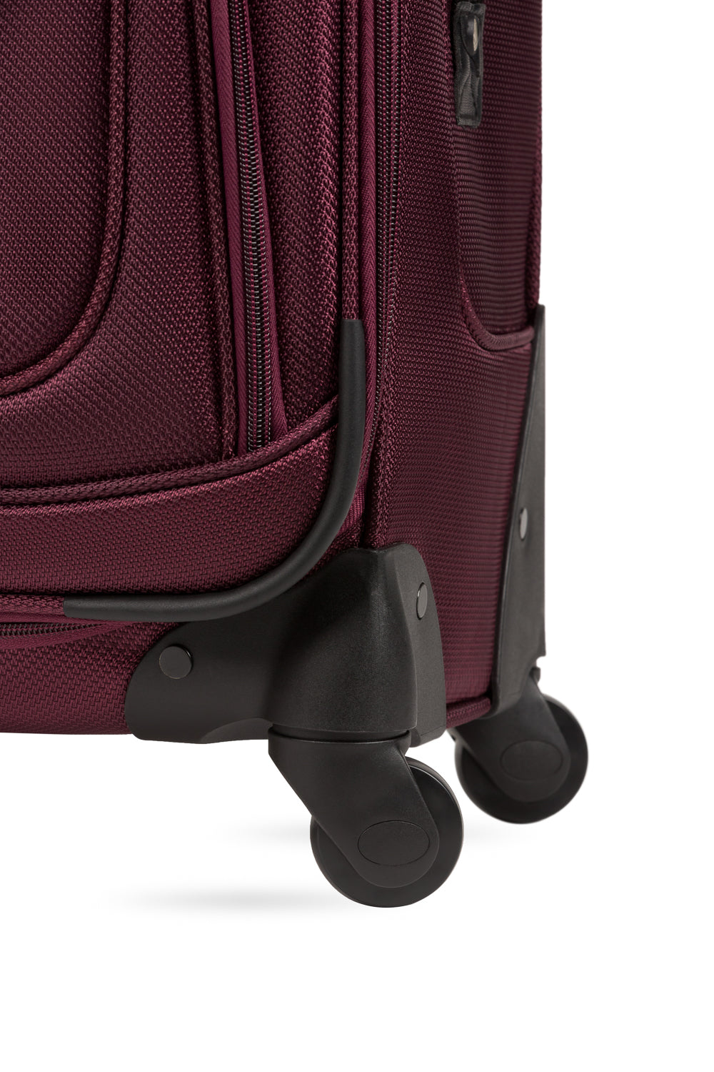 SWISSGEAR - Sion Medium Checked Spinner - Merlot - 08
