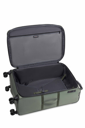 SWISSGEAR 7070 Large Expandable Spinner - Green Adjustable clothes compression panel to prevent shifting of contents
