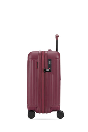 SWISSGEAR - Summit Reserve Carry On Spinner
