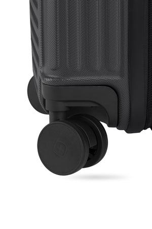 SWISSGEAR - Summit Reserve Carry On Spinner