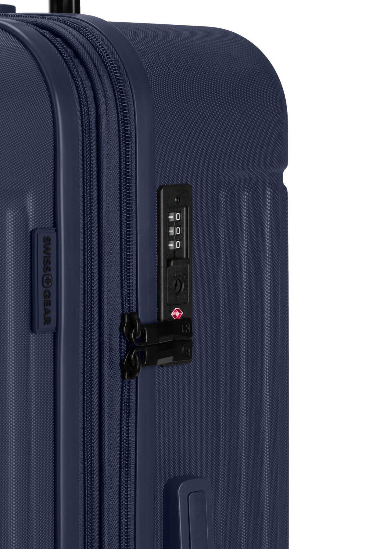 SWISSGEAR - Summit Reserve Large Checked Spinner