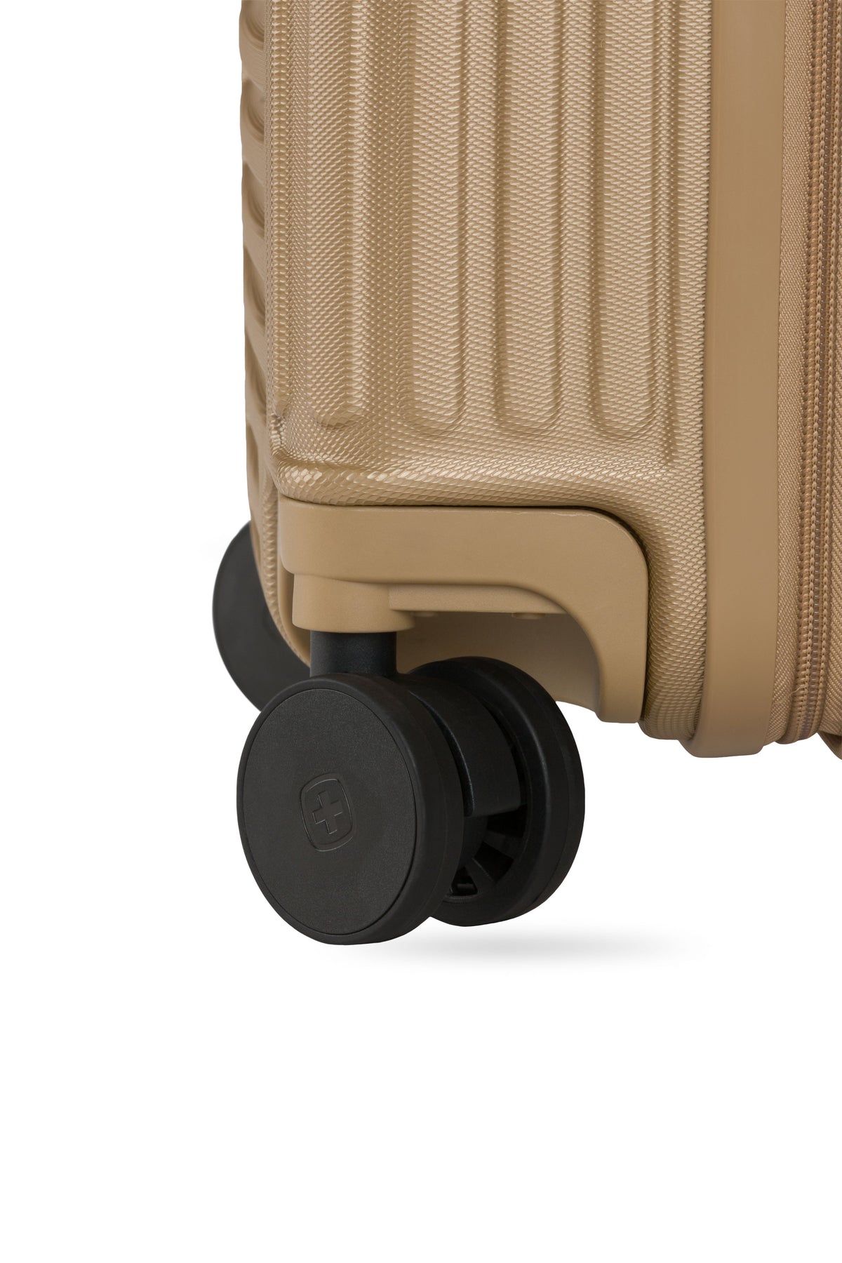 SWISSGEAR - Summit Reserve Carry On Spinner