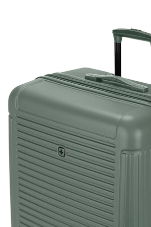 SWISSGEAR - Summit Reserve Large Checked Spinner