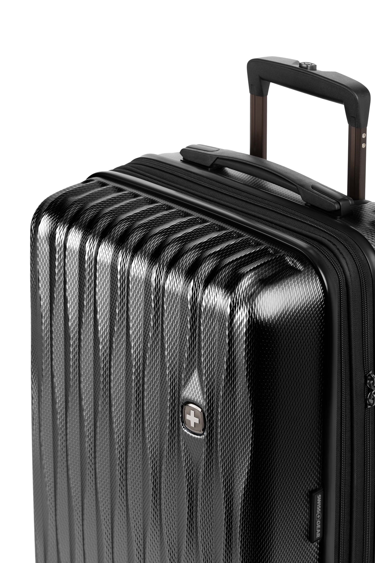 SWISSGEAR - Energie Carry-On Spinner - Black - LE - 14
