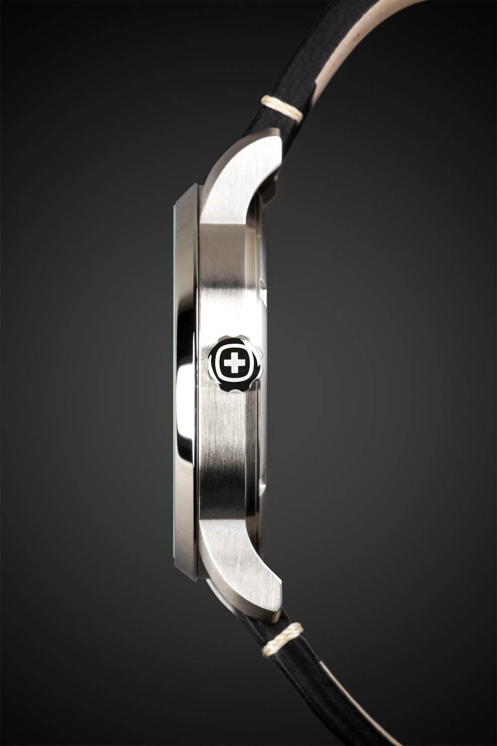 SWISSGEAR - Legacy Swiss Watch - Black/Silver - 05