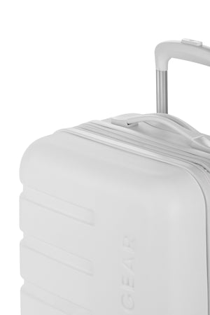 SWISSGEAR Signature Carry-On Spinner in White