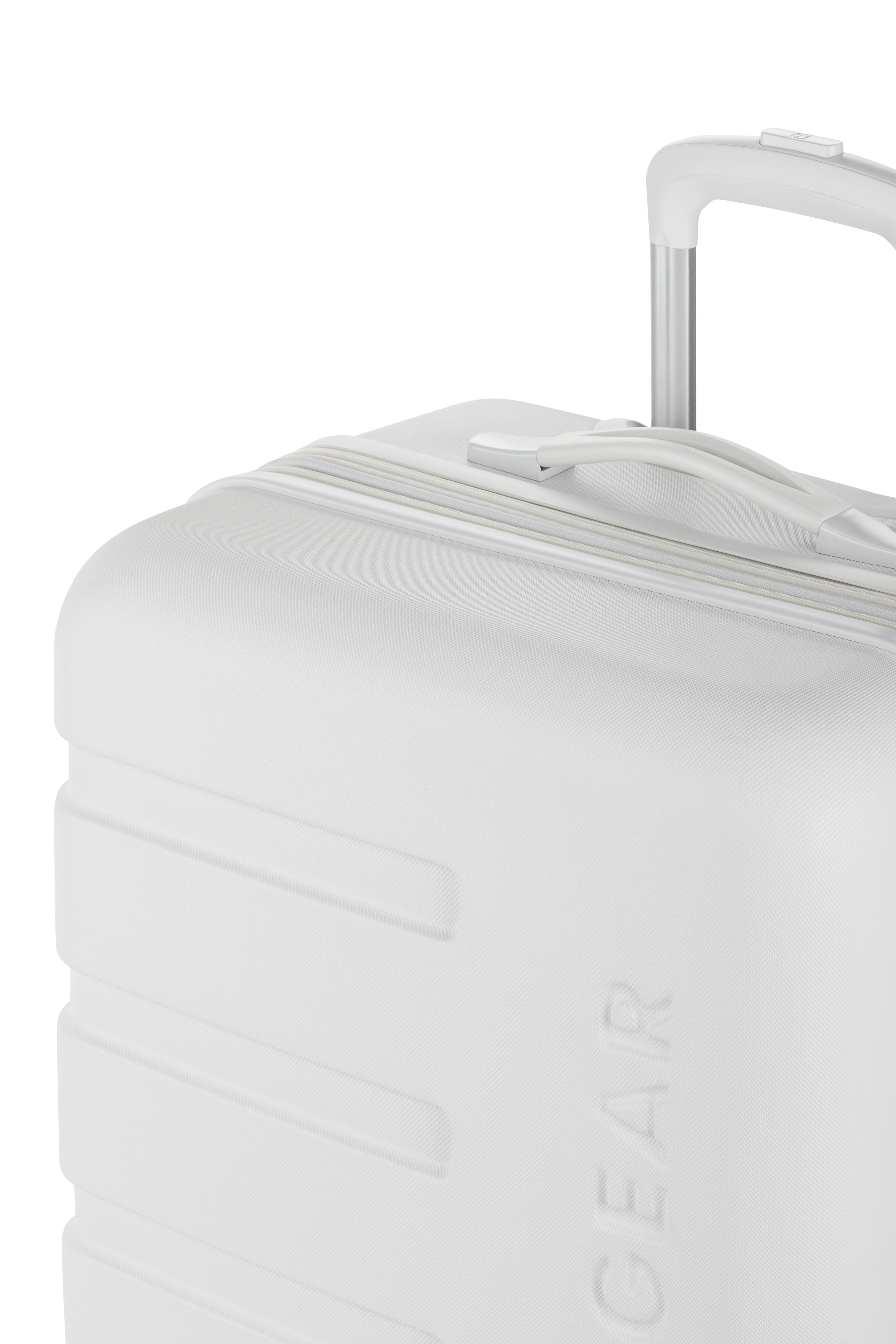 SWISSGEAR Signature Medium Checked Spinner in White – SWISSGEAR Canada