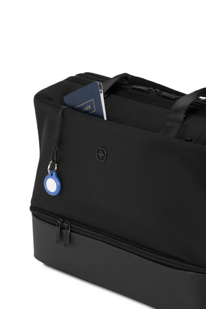 SWISSGEAR - Signature Large Checked Spinner and Weekender Tote 2-Piece Set - Black - 18 #color_black