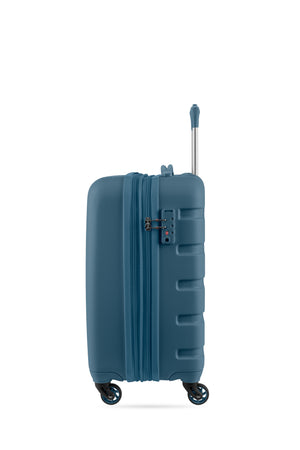 SWISSGEAR - Signature Carry-On Spinner