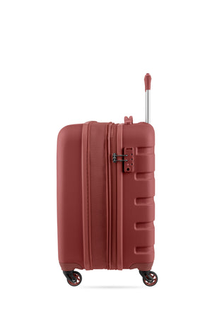 SWISSGEAR - Signature Carry-On Spinner