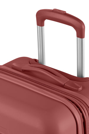 SWISSGEAR - Signature Carry-On Spinner