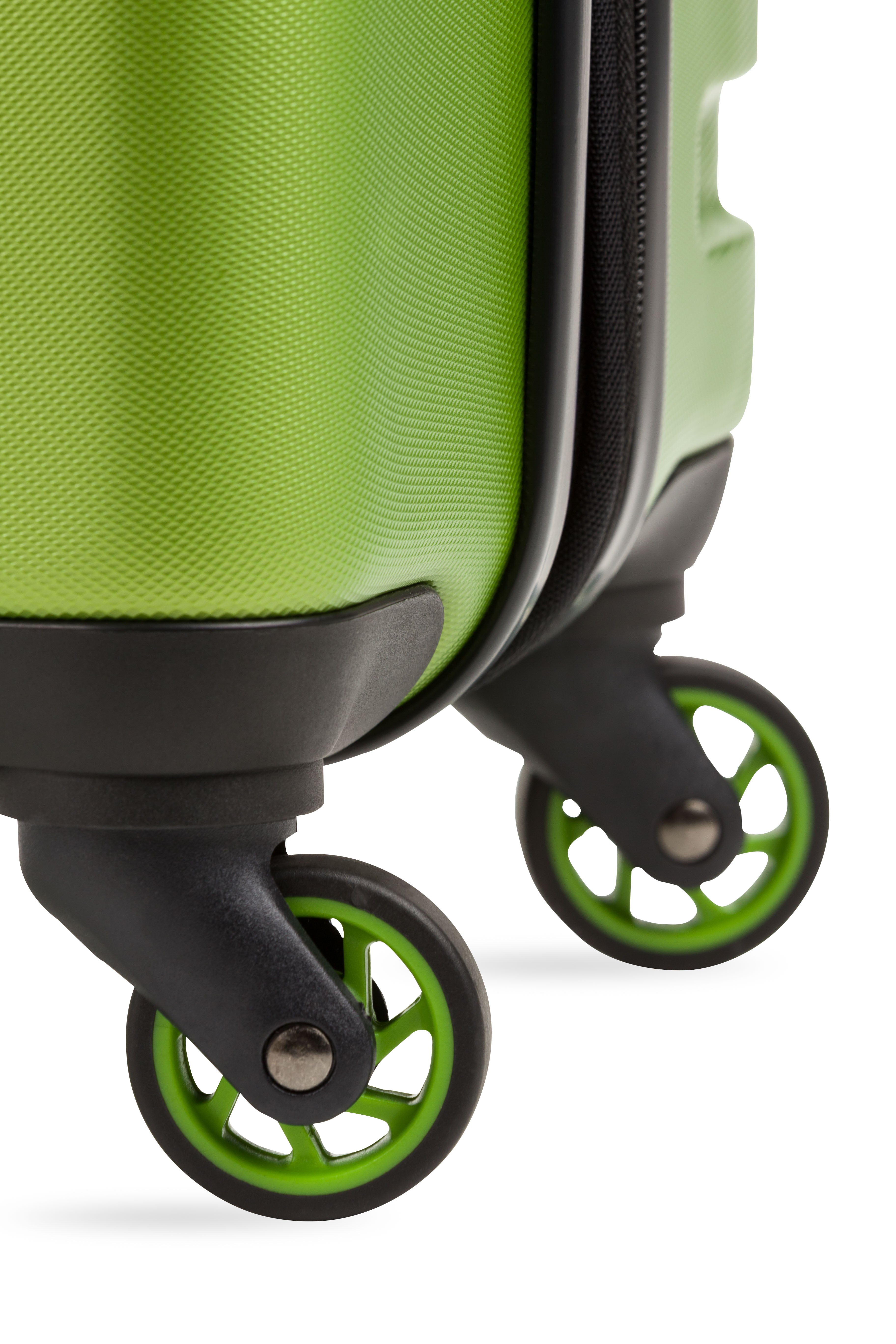 SWISSGEAR - Signature Large Checked Spinner - Lime - 06