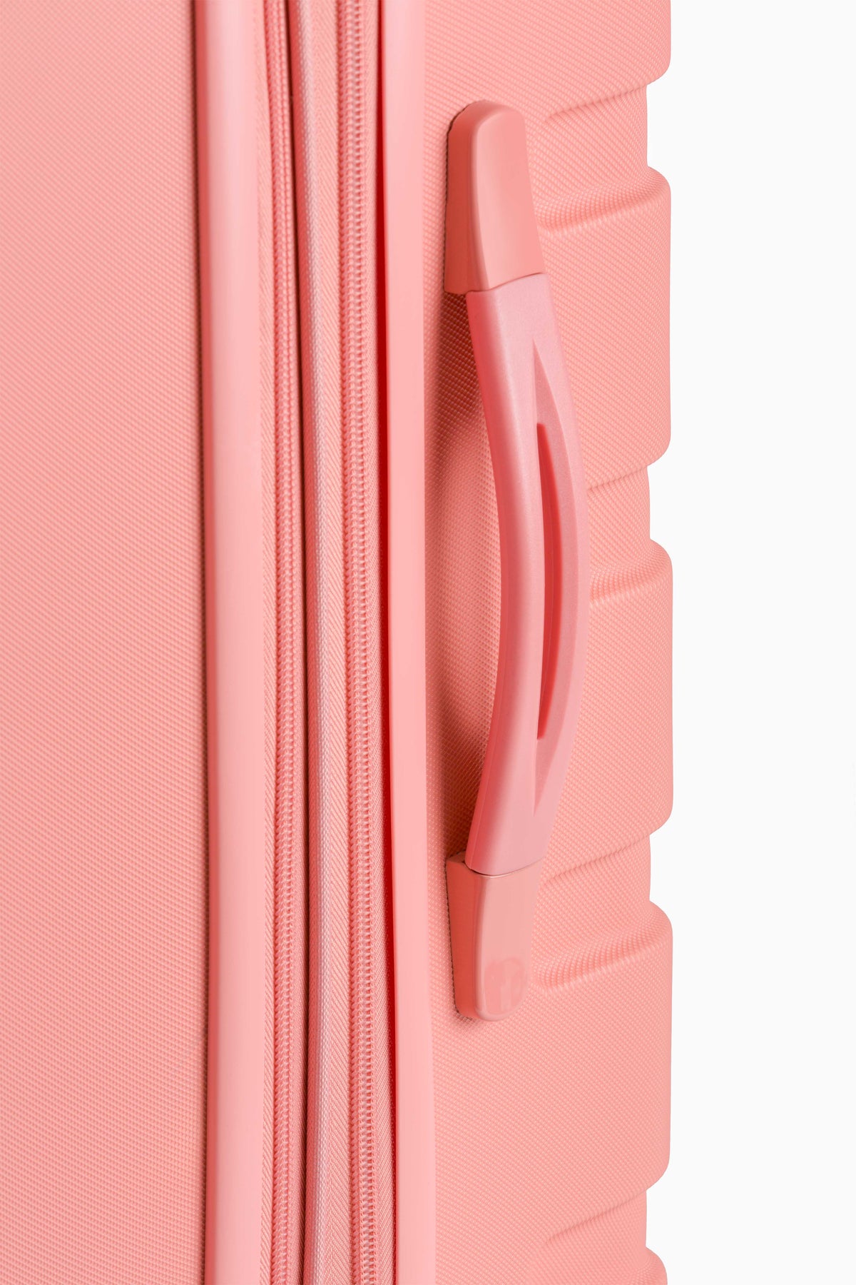 SWISSGEAR - Signature Medium Checked Spinner - Coral - 09