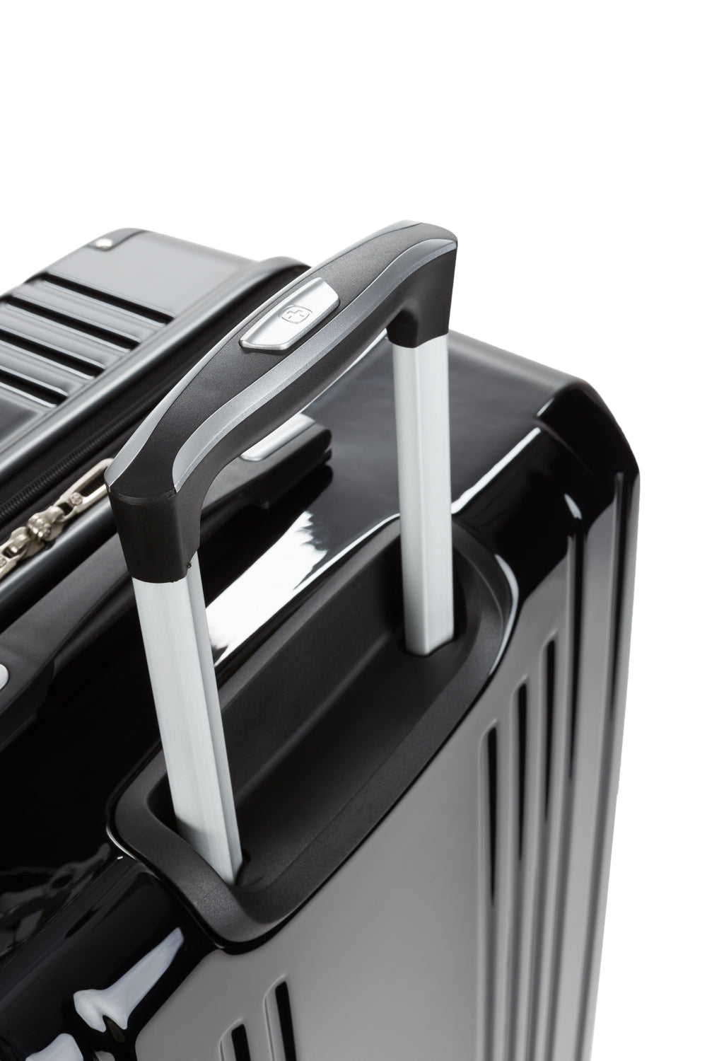 Swissgear 7786 27” Expandable Hardside Spinner Luggage Aluminum push-button locking retractable handle