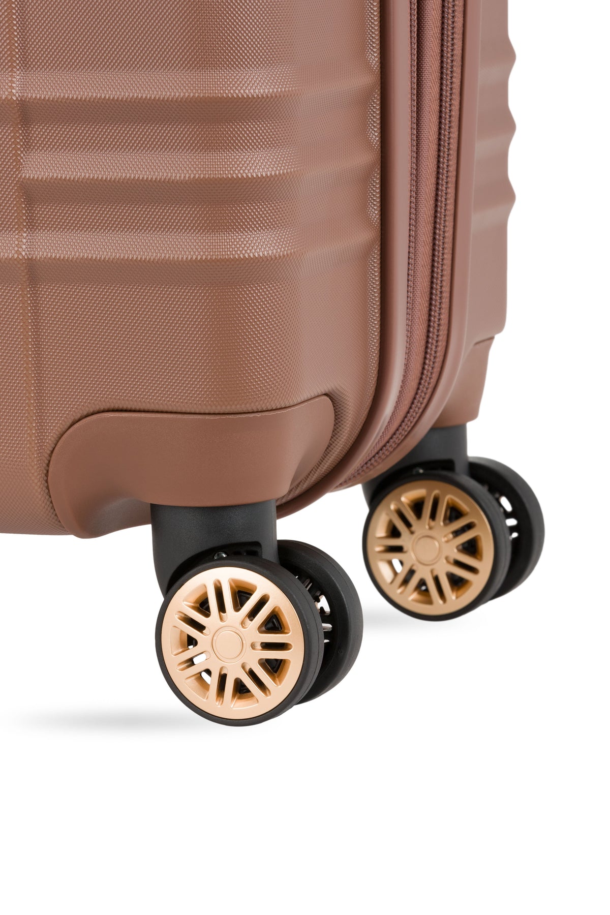 SWISSGEAR - Cascade II Carry On Spinner - Maple Brown - 09
