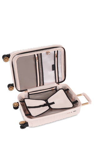 SWISSGEAR 8027 19” Expandable Carry On Hardside Spinner Luggage - Pink Zippered separator panel with a zippered packing pocket and a zippered wet bag
