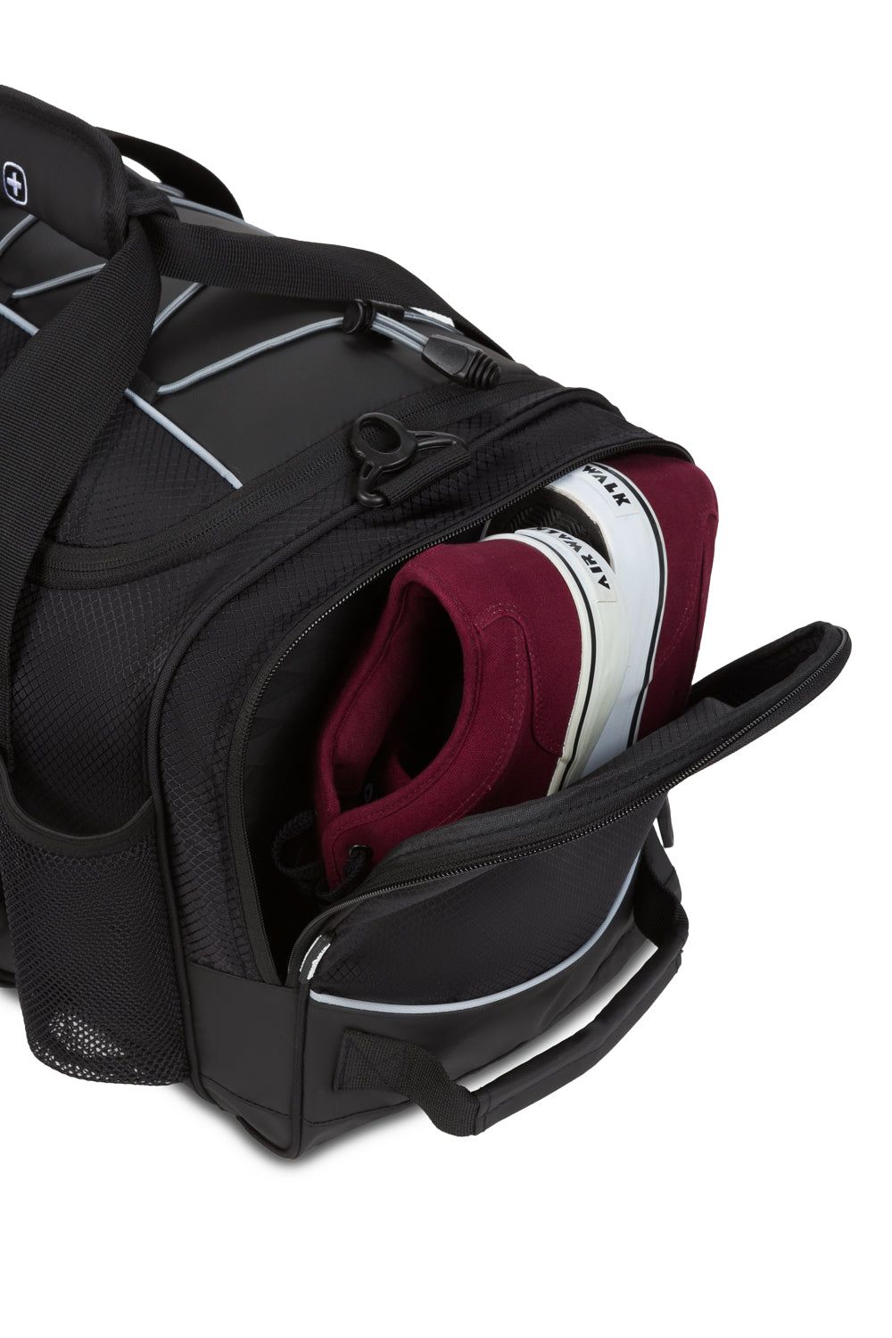 SWISSGEAR 9000 20” Apex Duffel Bag - Black Dobby – SWISSGEAR Canada