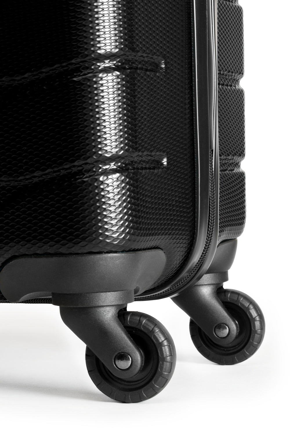 SWISSGEAR - Vaiana Collection Carry-On Hardside Luggage - Black - 07