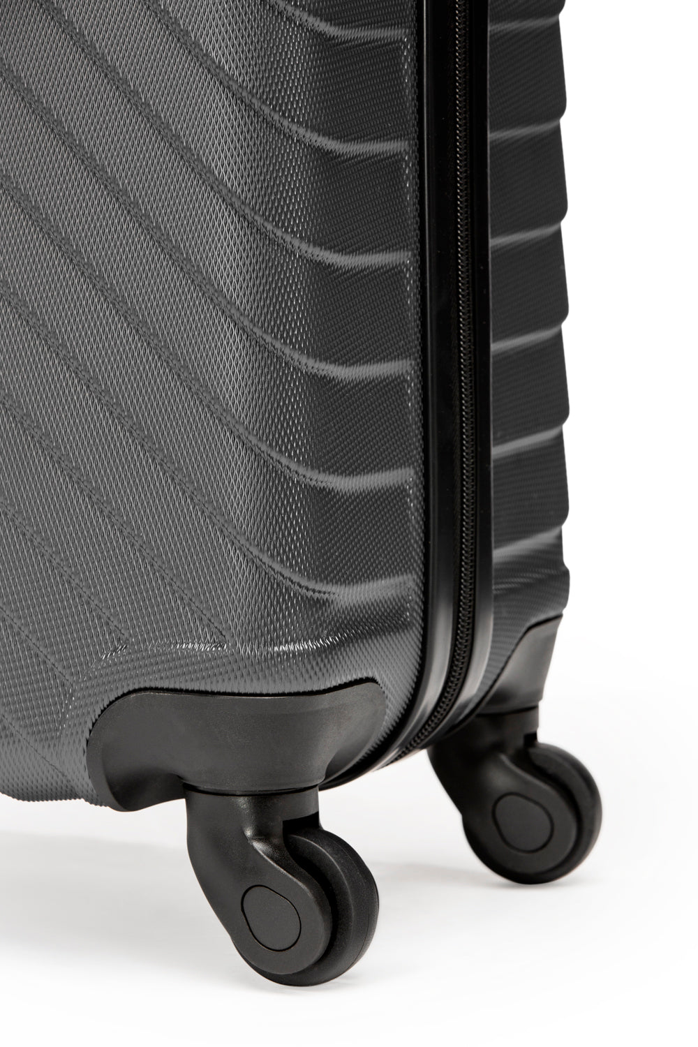 SWISSGEAR - BOLD III Collection Carry-On Hardside Luggage - Charcoal - 07