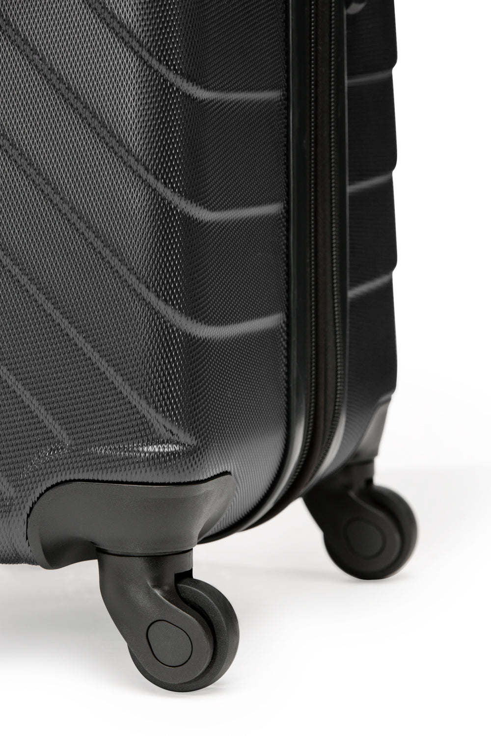 SWISSGEAR - BOLD III Collection 24
