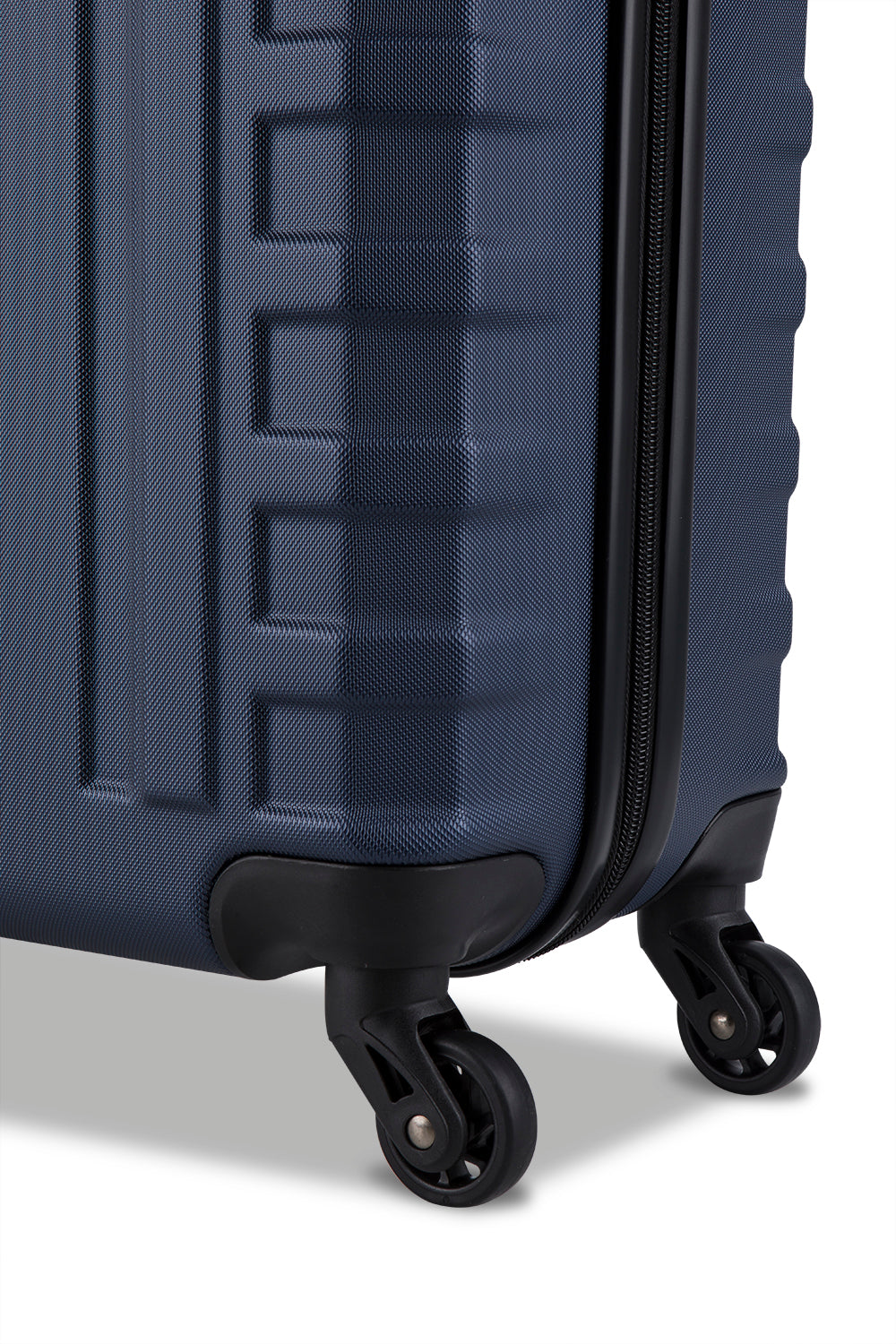 SWISSGEAR - Vernier Collection Carry-on Hardside Luggage - Navy - 07