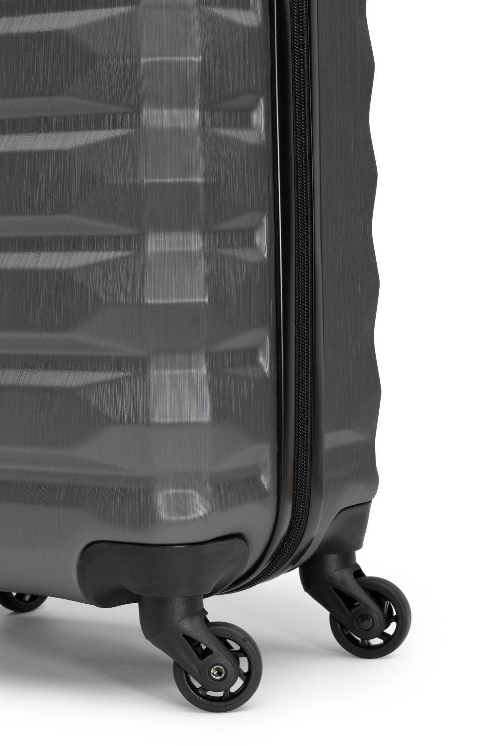 SWISSGEAR - PHOTOGRAPH SERIES Collection Carry-On Hardside Luggage - Charcoal - 07