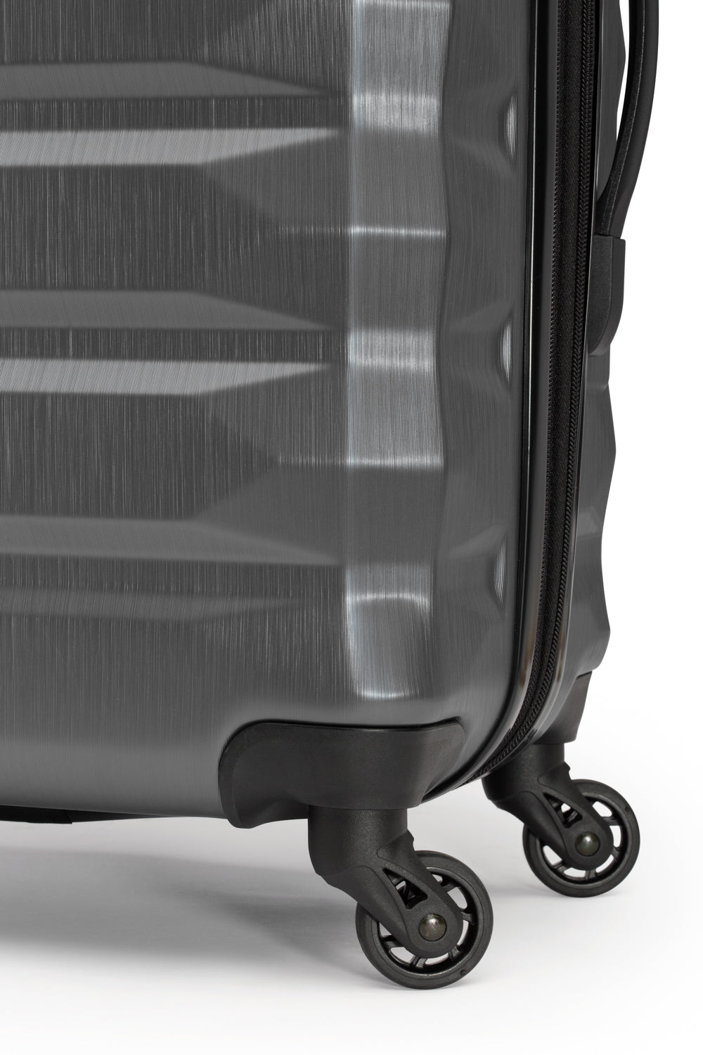SWISSGEAR - PHOTOGRAPH SERIES Collection Hardside 3 Piece Set - Charcoal - 07