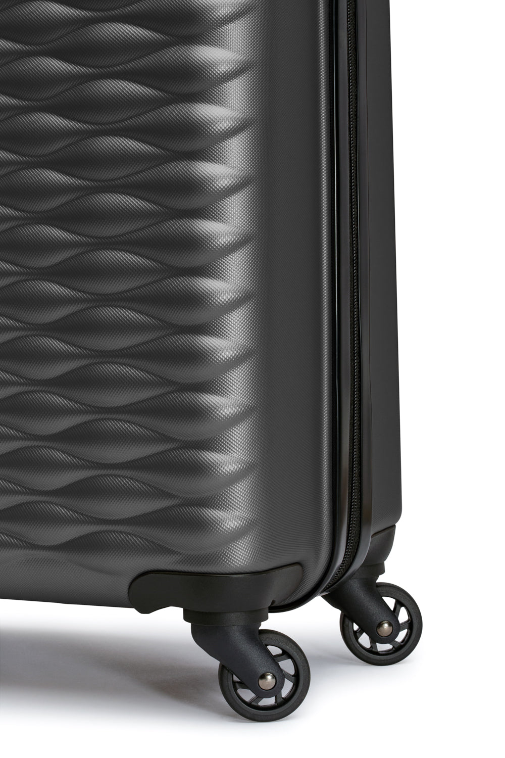 SWISSGEAR - In-Flight Collection Carry-On Hardside Luggage - Charcoal - 08